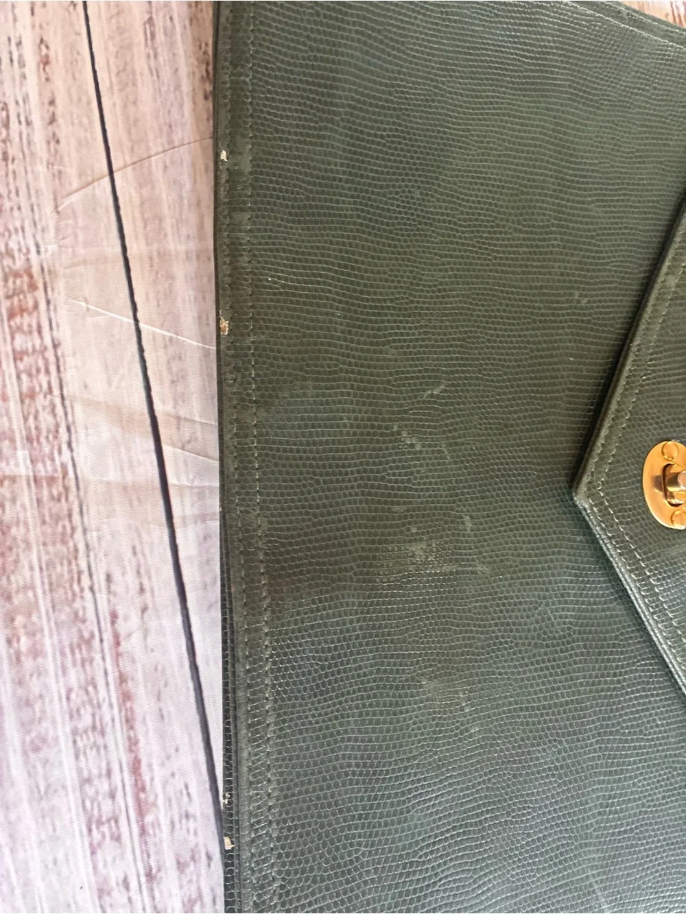 Green Vintage Bag Purse with Gold Turn-Lock